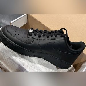 Nike Air Force 1 ‘07 - Women’s - Size 11 - Black - BNWT